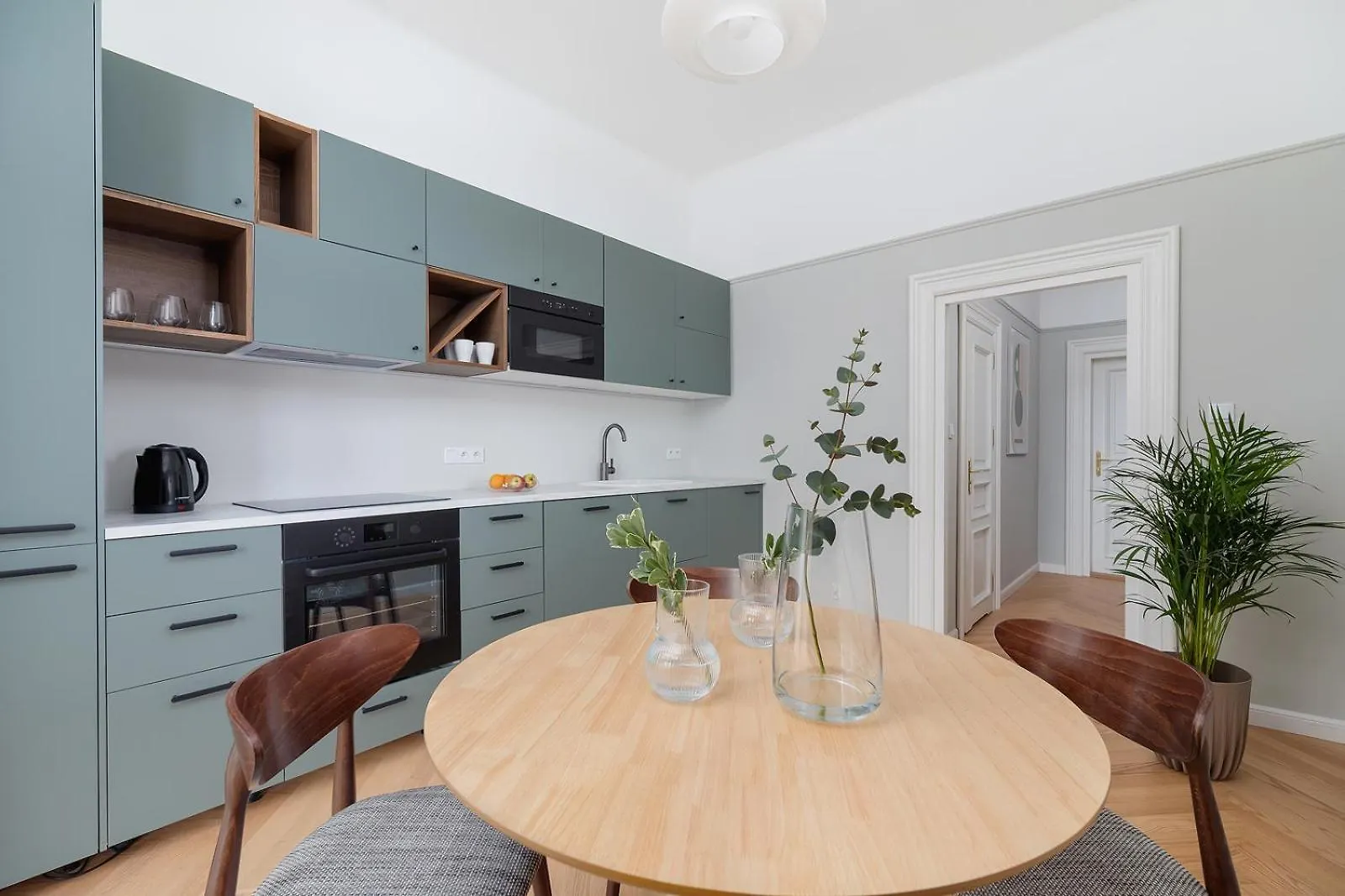 2 - Bedroom Apartment With Balcony - Rejtana 10 Krakow Poland