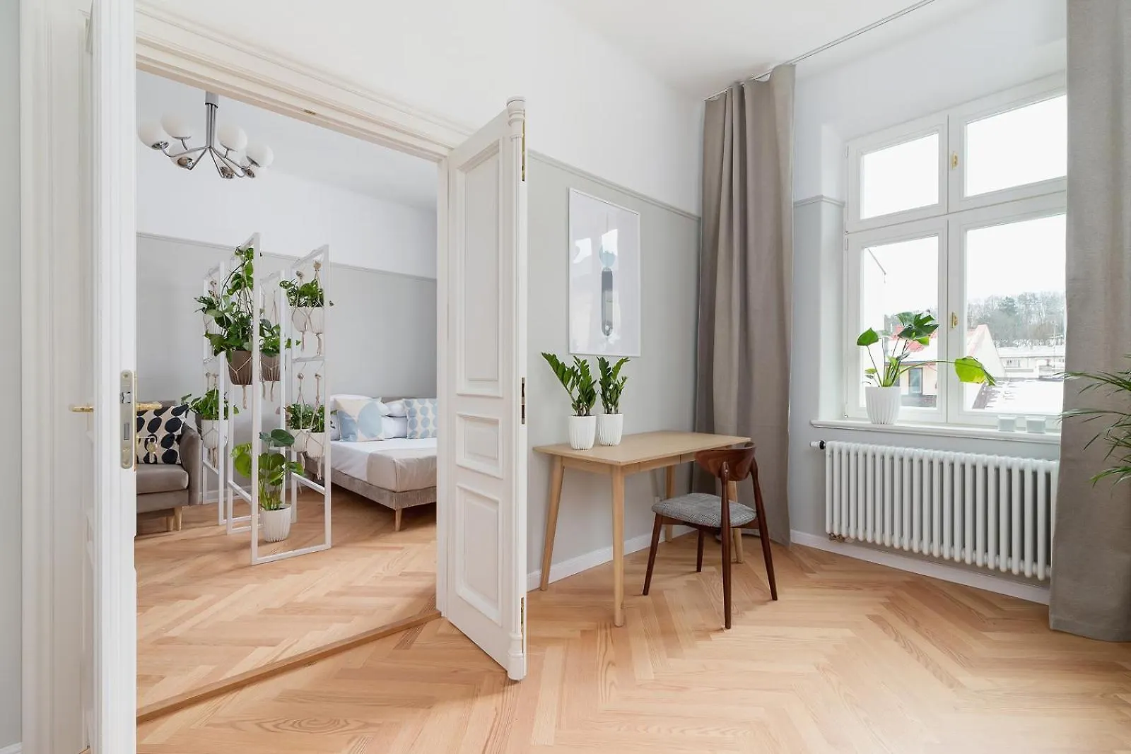 2 - Bedroom Apartment With Balcony - Rejtana 10 Krakow
